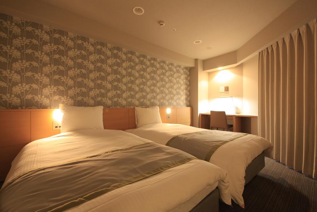 Richmond Hotel Sapporo Ekimae Exteriör bild